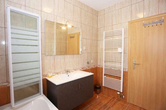 Apartmani Lili Sukošan Εξωτερικό φωτογραφία