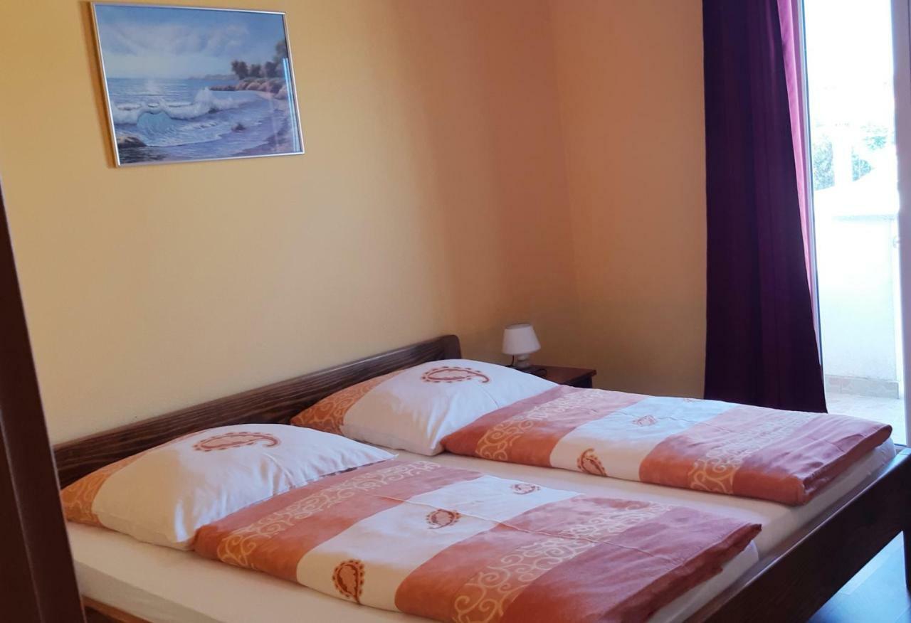 Apartmani Lili Sukošan Εξωτερικό φωτογραφία