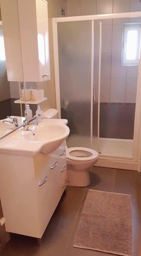 Apartmani Lili Sukošan Εξωτερικό φωτογραφία